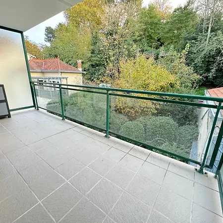 T2 Proche Centre Et Plage, Terrasse, Garage - Fr-1-474-71 公寓 *